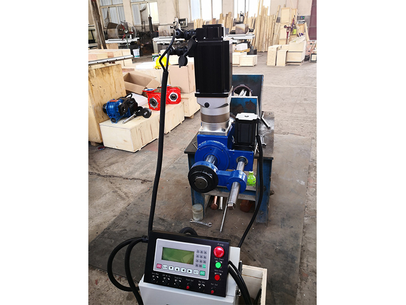 2020新款鏜焊一體機